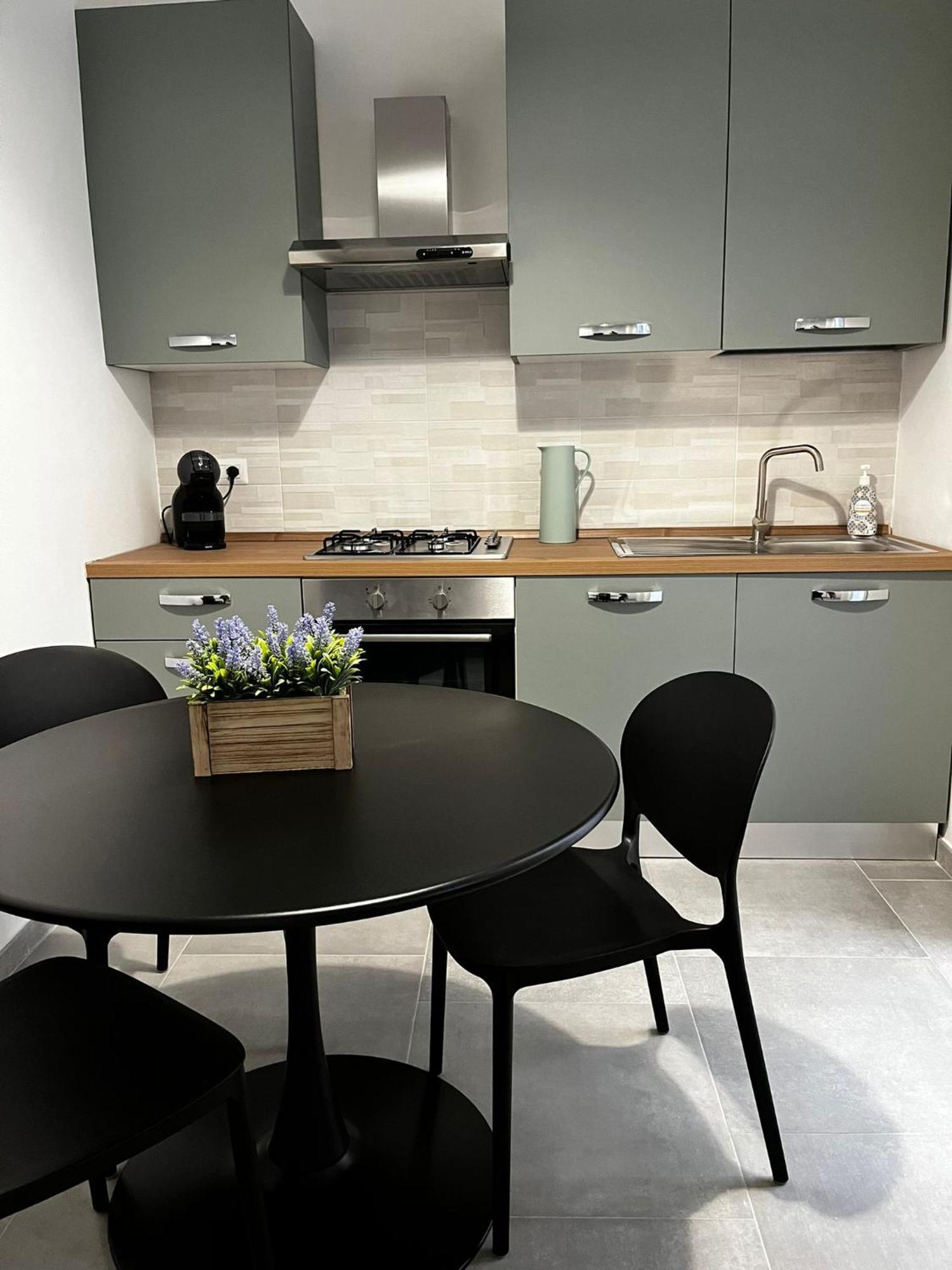 Goodbye Moon Apartment Brindisi Ngoại thất bức ảnh