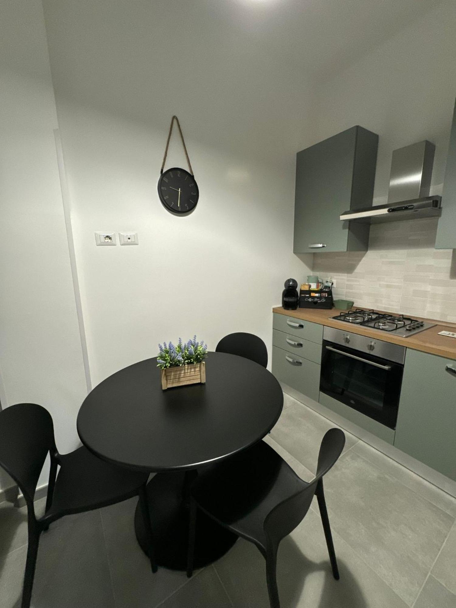 Goodbye Moon Apartment Brindisi Ngoại thất bức ảnh