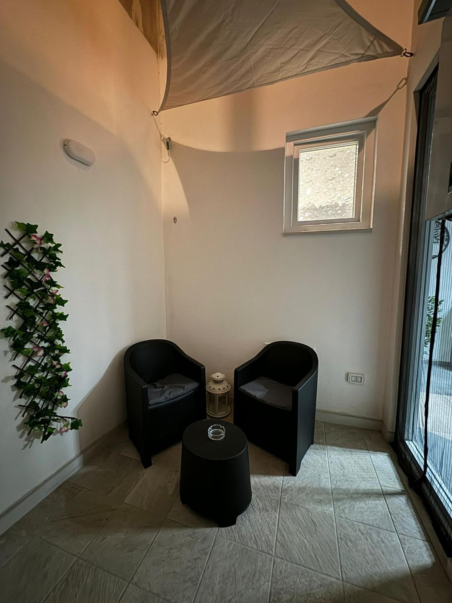 Goodbye Moon Apartment Brindisi Ngoại thất bức ảnh